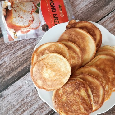 Almond Pancakes 